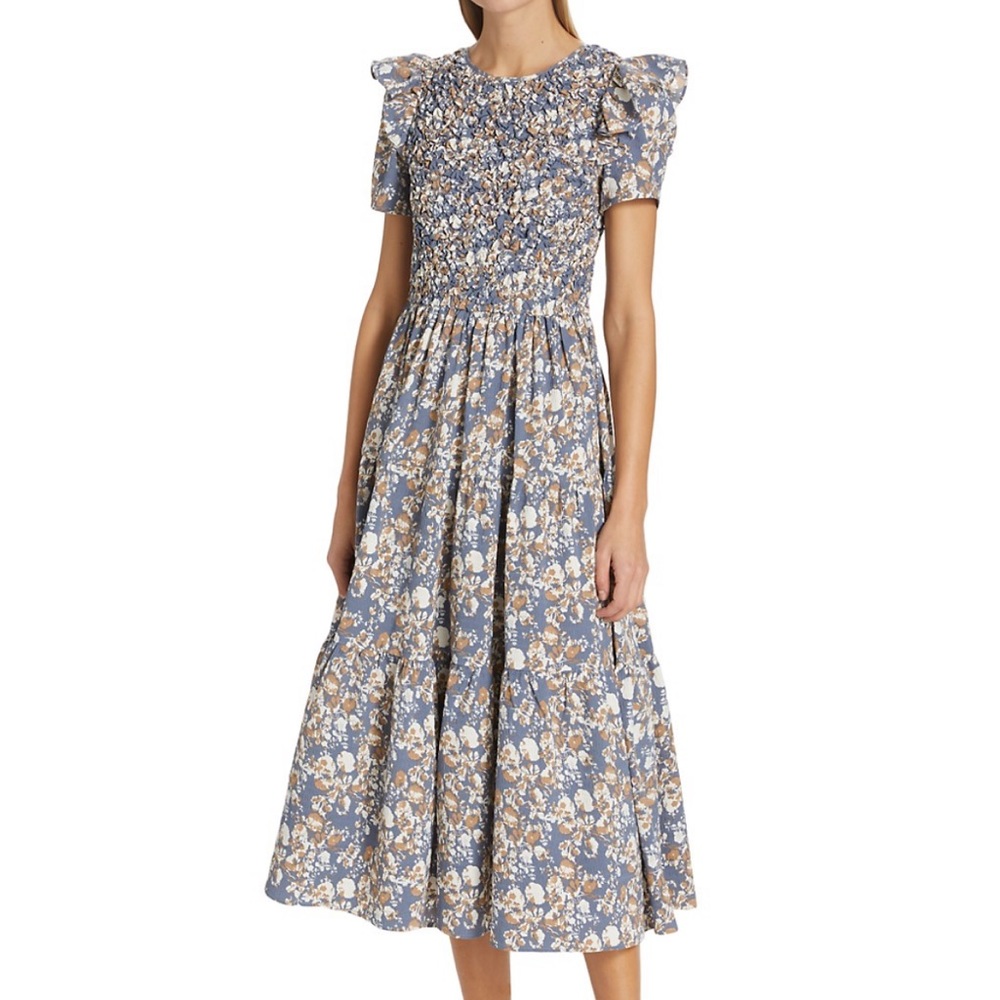 En Saison
Loire Tiered Smocked Midi-Dress